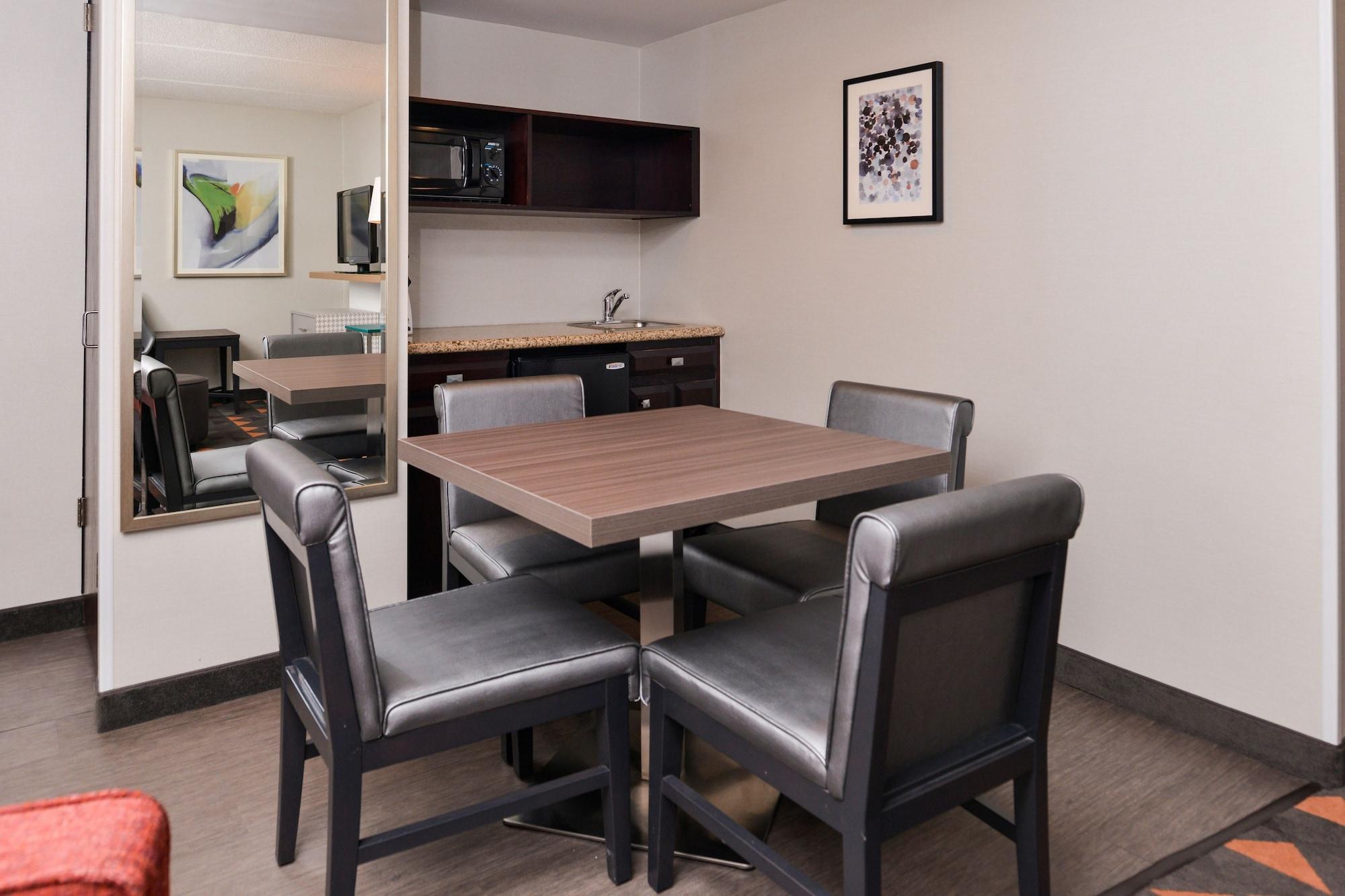 Holiday Inn Hotel & Suites Rochester - Marketplace By Ihg Екстер'єр фото