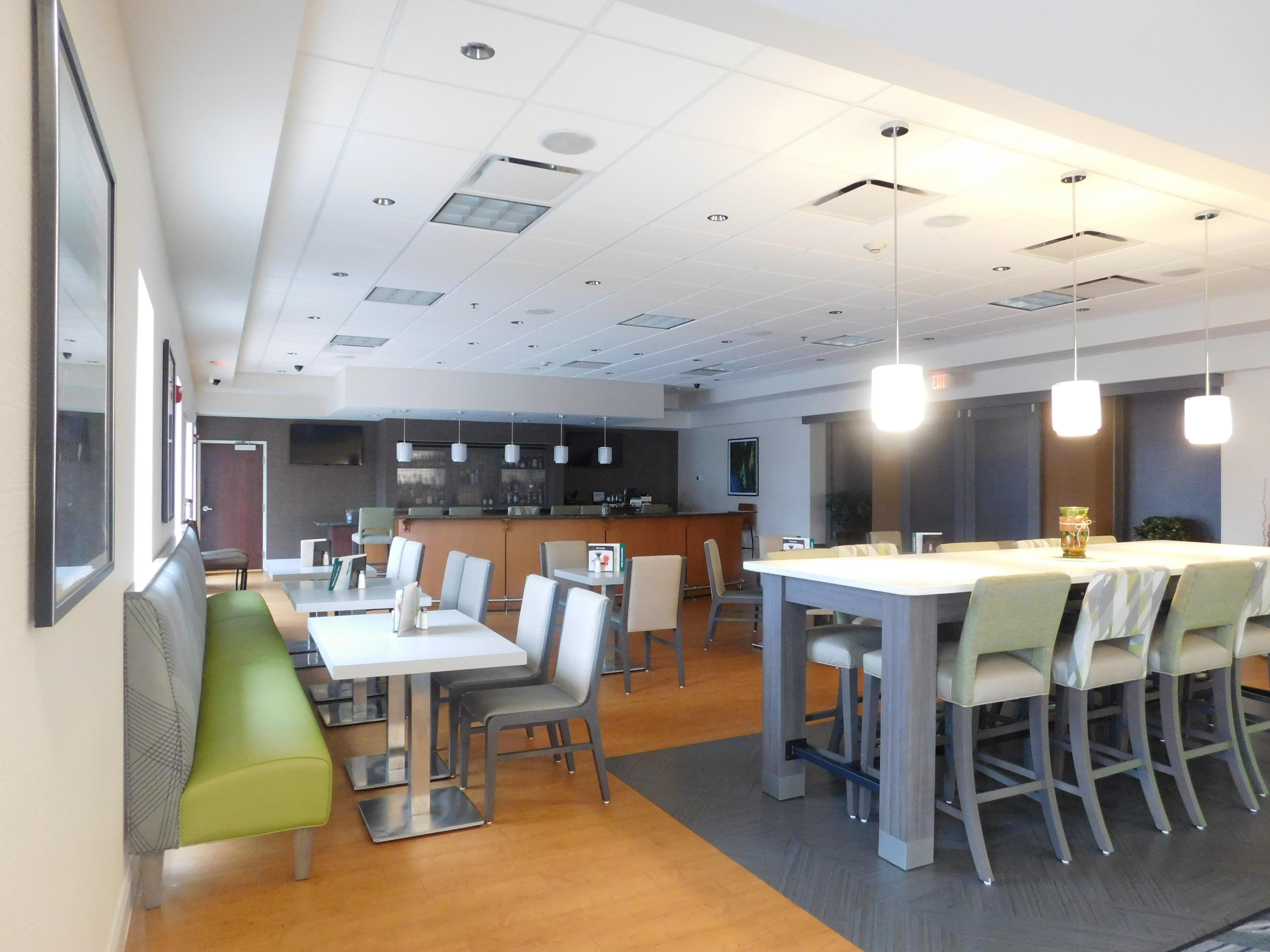 Holiday Inn Hotel & Suites Rochester - Marketplace By Ihg Екстер'єр фото
