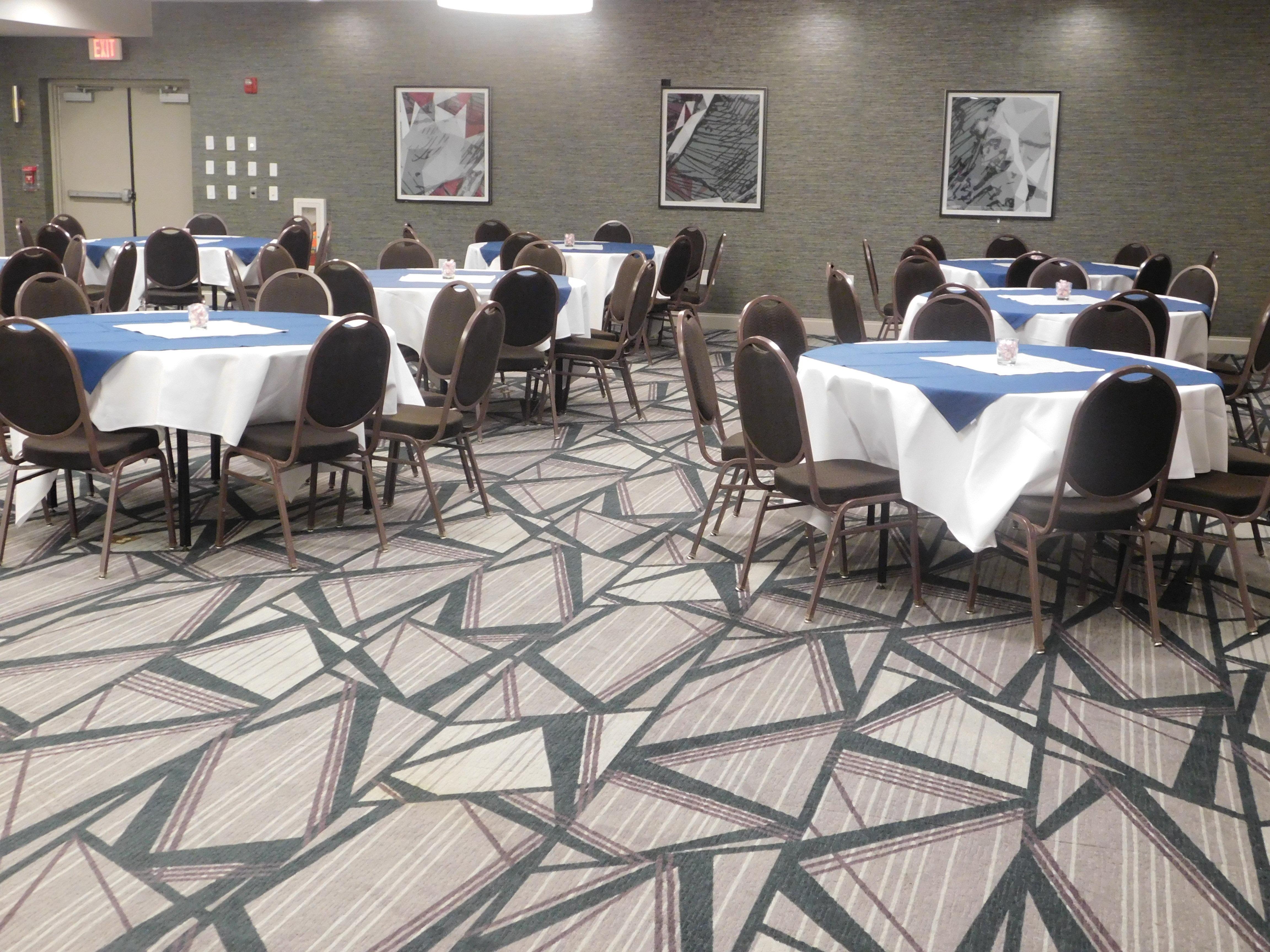 Holiday Inn Hotel & Suites Rochester - Marketplace By Ihg Екстер'єр фото